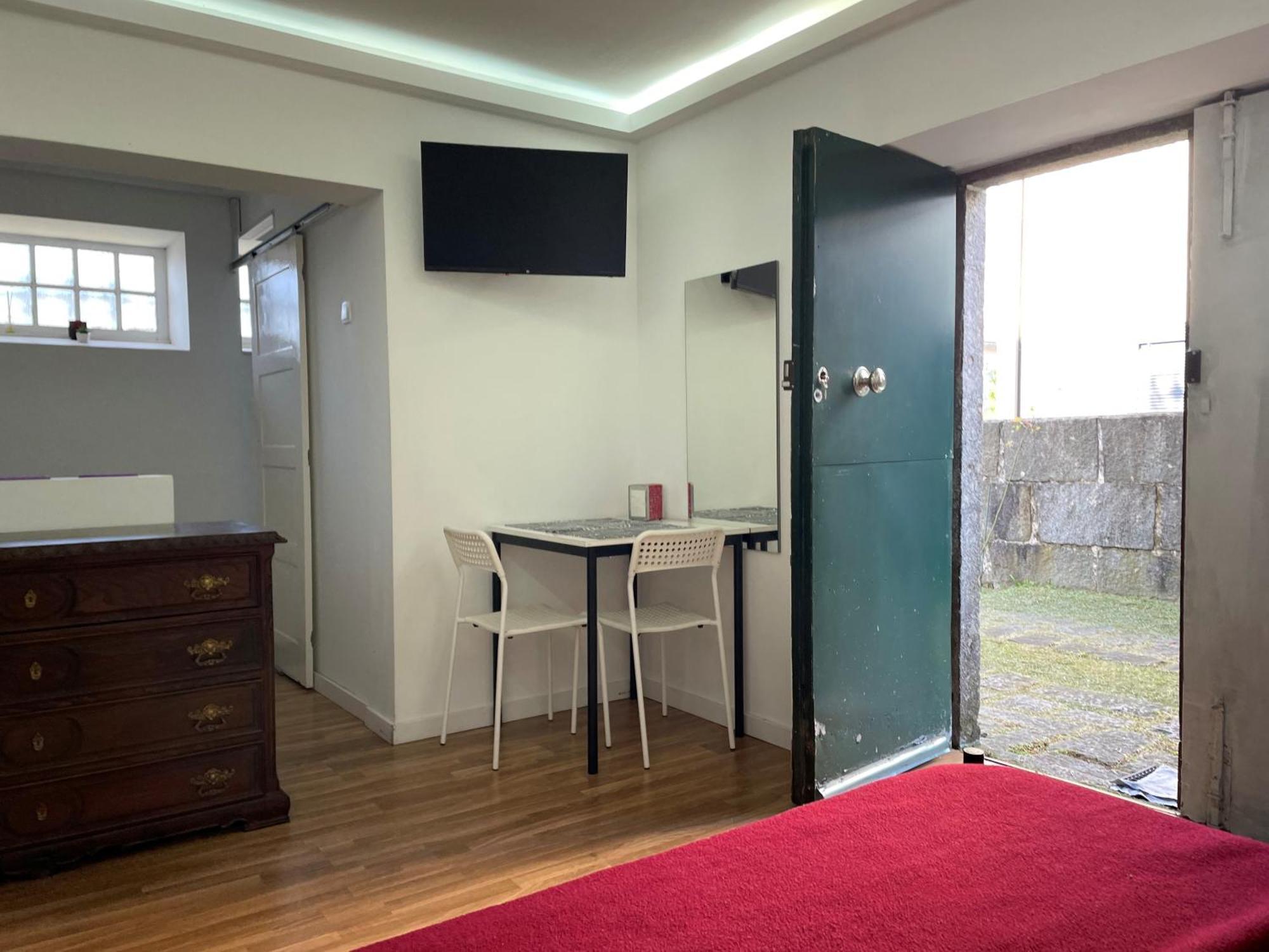 Imaculada Home Royal - Cobramos Estacionamento - Precisa Reservar Μπράγκα Εξωτερικό φωτογραφία